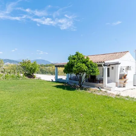 Casa De Aguacates Entre Marbella, Y Benahavis *