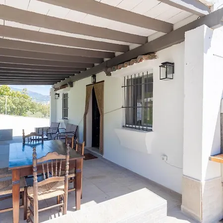 Casa De Aguacates Entre Marbella, Y Benahavis *