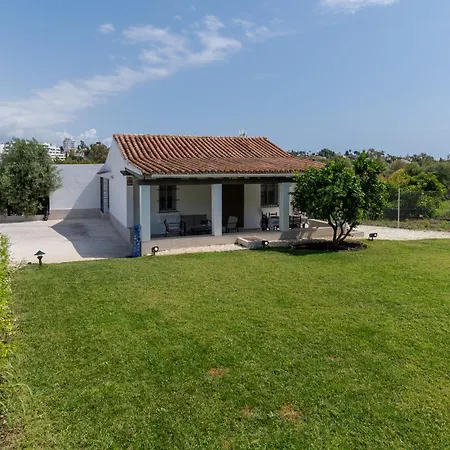 Casa De Aguacates Entre Marbella, Y Benahavis